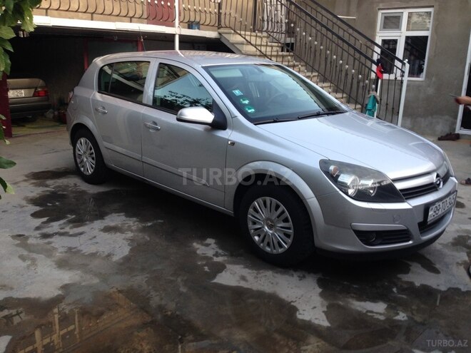Opel Astra 2005, 170,000 km - 1.4 l - Bakı