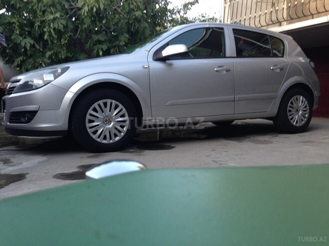Opel Astra 2005, 170,000 km - 1.4 l - Bakı