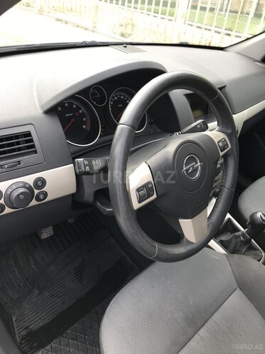 Opel Astra 2007, 200,864 km - 1.4 л - Bakı