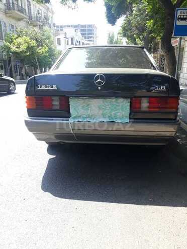 Mercedes 190 1990, 302,000 km - 1.8 л - Bakı
