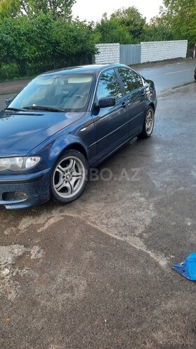 BMW 320 2004, 226,500 km - 2.2 l - Qazax