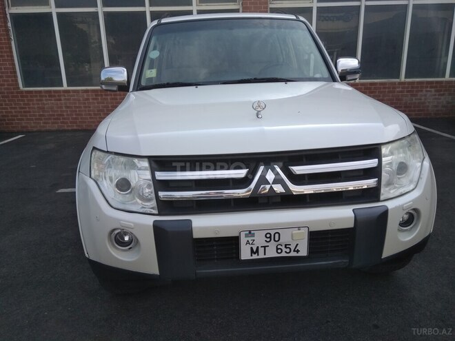 Mitsubishi Pajero 2008, 176,000 km - 3.0 l - Bakı