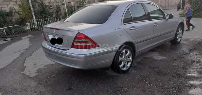 Mercedes C 240 2001, 330,000 km - 2.4 l - Bakı