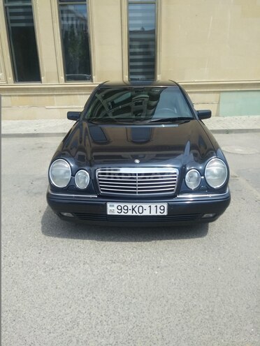 Mercedes E 240 1998, 321,500 km - 2.4 l - Bakı