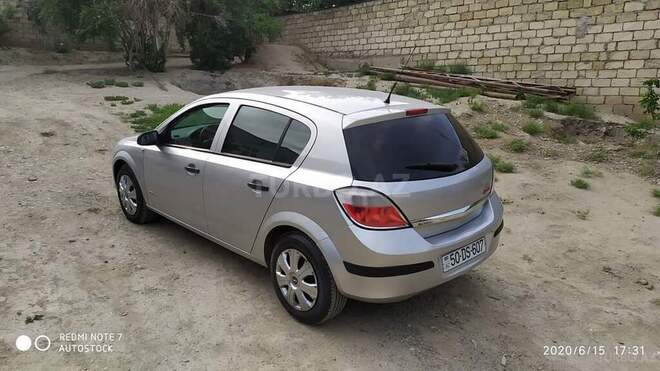 Opel Astra 2007, 232,000 km - 1.9 l - Sumqayıt
