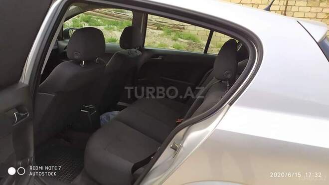 Opel Astra 2007, 232,000 km - 1.9 l - Sumqayıt
