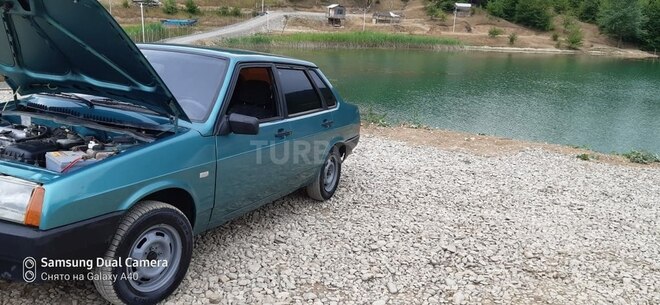 LADA (VAZ) 21099 2000, 190,000 km - 1.5 l - Quba