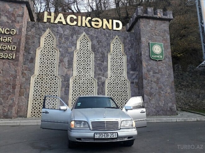Mercedes C 220 1994, 400,000 km - 2.2 l - Gəncə