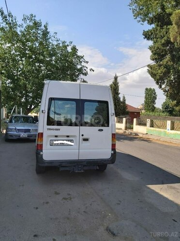 Ford Transit 2000, 225,222 km - 2.4 l - Samux