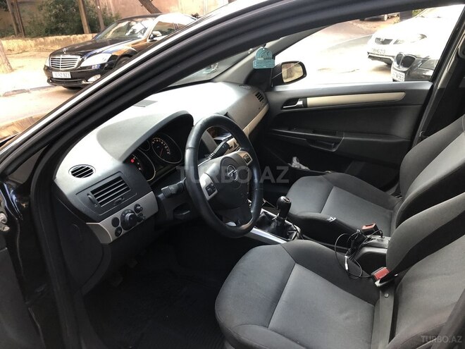 Opel Astra 2007, 250,000 km - 1.4 l - Bakı