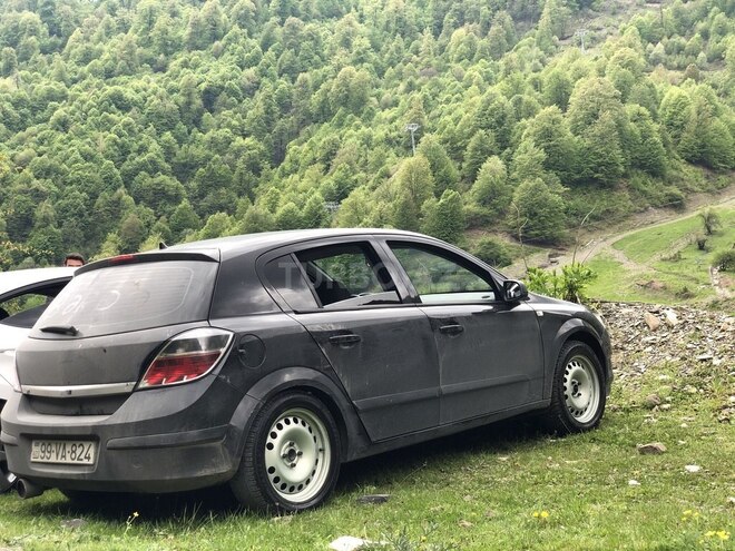 Opel Astra 2007, 250,000 km - 1.4 l - Bakı