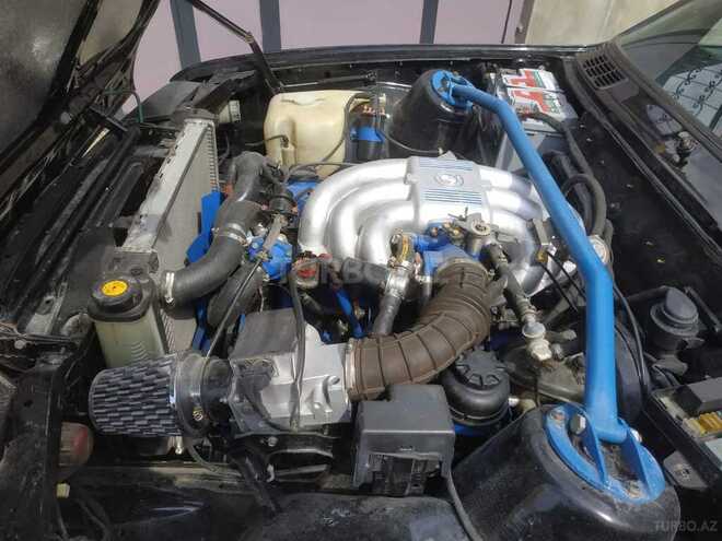 BMW 325 1984, 80,000 km - 2.5 l - Bakı