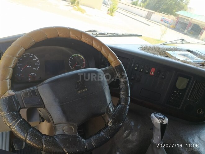 HOWO Sinotruk 2012, 230,000 km - 9.5 l - Bakı