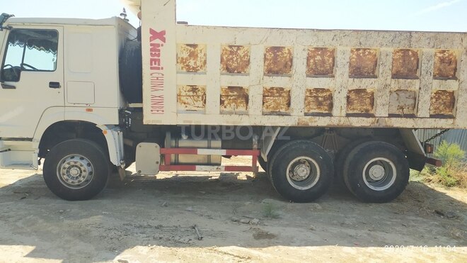 HOWO Sinotruk 2012, 230,000 km - 9.5 l - Bakı