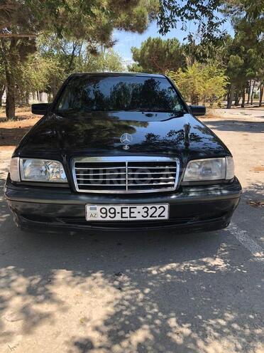 Mercedes C 200 1999, 380,000 km - 2.0 l - Bakı