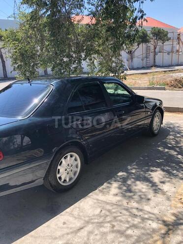 Mercedes C 200 1999, 380,000 km - 2.0 l - Bakı