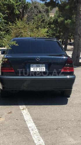 Mercedes C 200 1999, 380,000 km - 2.0 l - Bakı