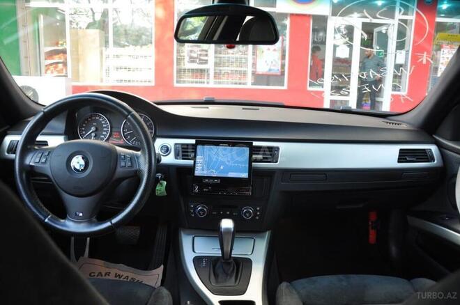 BMW 325 2007, 98,000 km - 2.5 l - Bakı