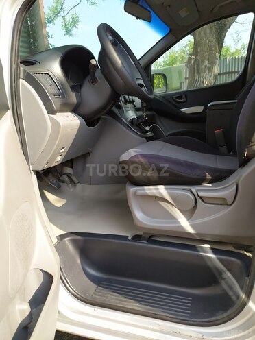Hyundai H-1 2008, 270,000 km - 2.5 l - Qəbələ
