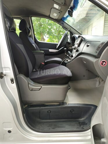 Hyundai H-1 2008, 270,000 km - 2.5 l - Qəbələ