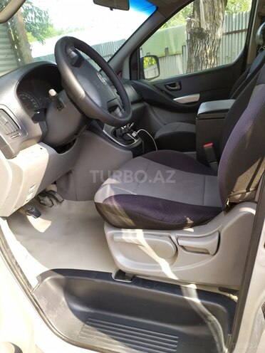 Hyundai H-1 2008, 270,000 km - 2.5 l - Qəbələ