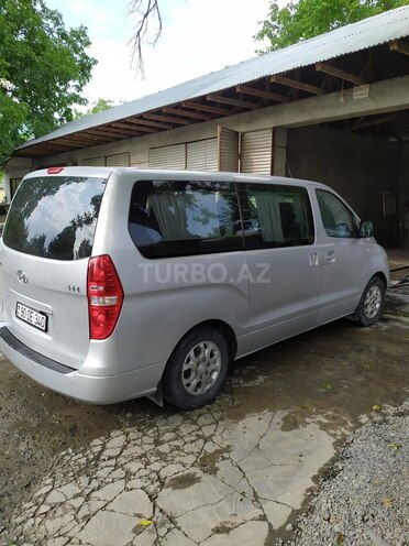 Hyundai H-1 2008, 270,000 km - 2.5 l - Qəbələ