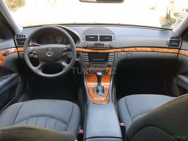 Mercedes E 200 2007, 221,575 km - 1.8 l - Bakı