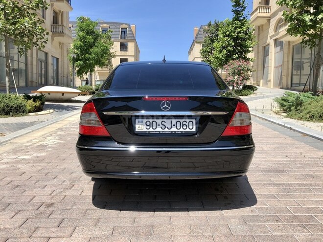 Mercedes E 200 2007, 221,575 km - 1.8 l - Bakı