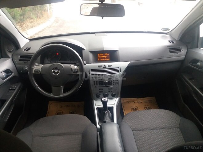 Opel Astra 2009, 87,700 km - 1.4 l - Bakı