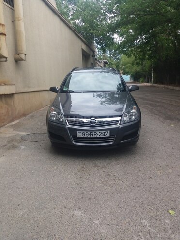 Opel Astra 2009, 87,700 km - 1.4 l - Bakı
