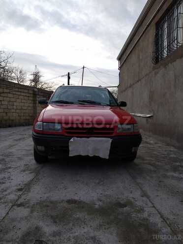 Opel Astra 1994, 130,000 km - 2.0 l - Şamaxı