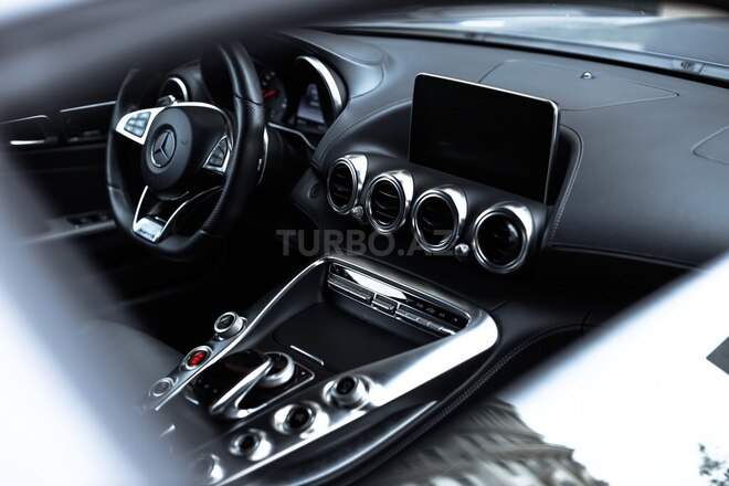Mercedes  2015, 23,700 km - 4.0 l - Bakı