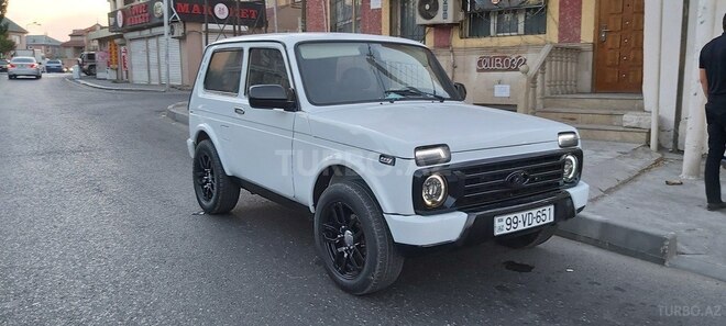 LADA (VAZ) Niva 2011, 390,000 km - 1.7 l - Bakı