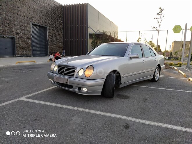 Mercedes E 230 1996, 251,028 km - 2.3 l - Bakı