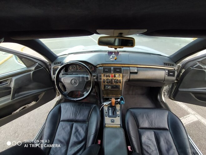 Mercedes E 230 1996, 251,028 km - 2.3 l - Bakı
