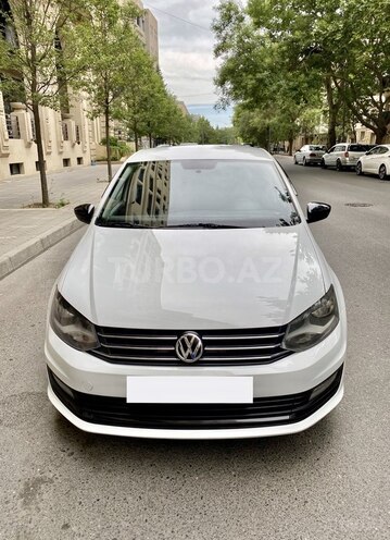 Volkswagen Polo 2017, 73,000 km - 1.6 л - Bakı