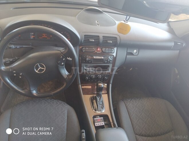 Mercedes C 200 2002, 207,945 km - 2.0 l - Şamaxı