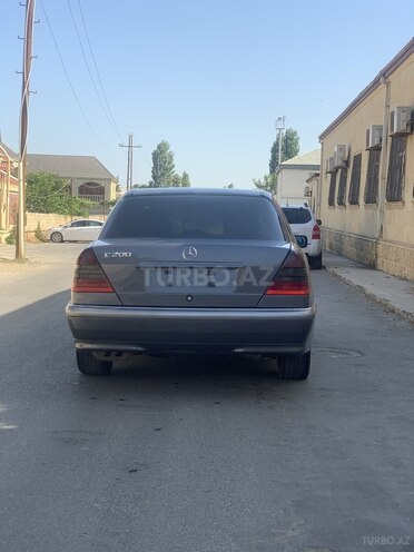 Mercedes C 200 1999, 325,000 km - 2.0 л - Bakı