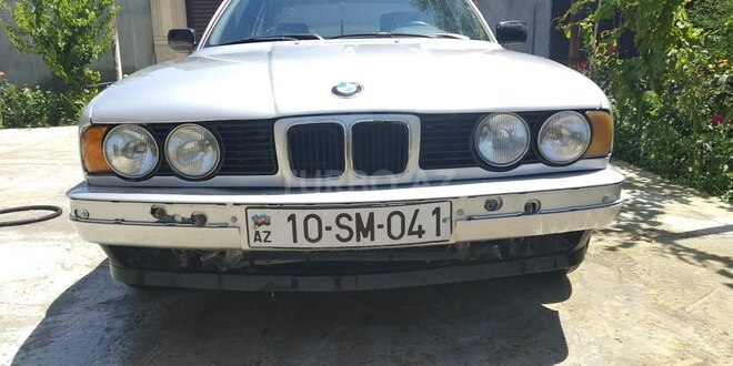 BMW 525 1993, 430,000 km - 2.5 л - Mingəçevir