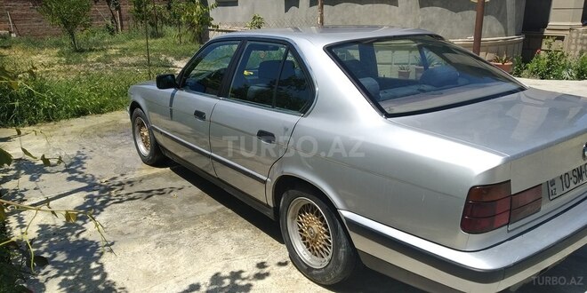 BMW 525 1993, 430,000 km - 2.5 л - Mingəçevir