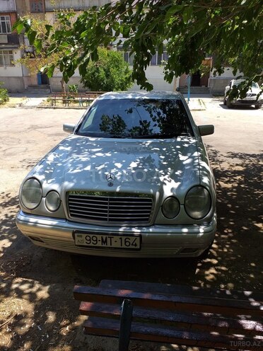 Mercedes E 200 1996, 420,000 km - 2.0 l - Bakı