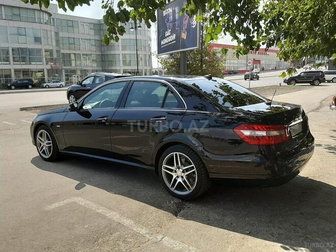 Mercedes E 220 2011, 210,000 km - 2.2 l - Bakı