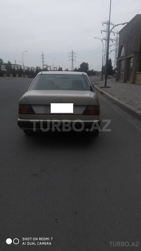Mercedes E 230 1987, 350,000 km - 0.2 l - Gəncə