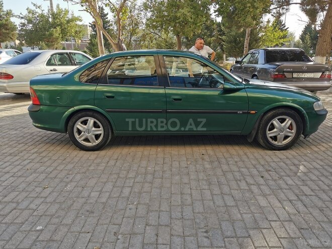 Opel Vectra 1996, 371,000 km - 2.0 l - Sumqayıt