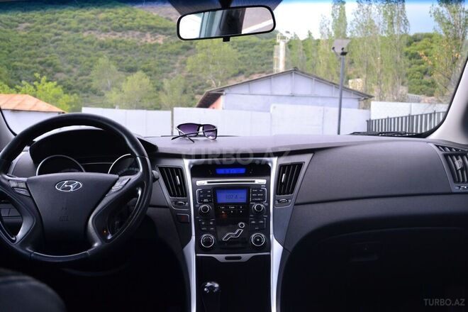 Hyundai Sonata 2010, 168,000 km - 2.4 л - Şəki
