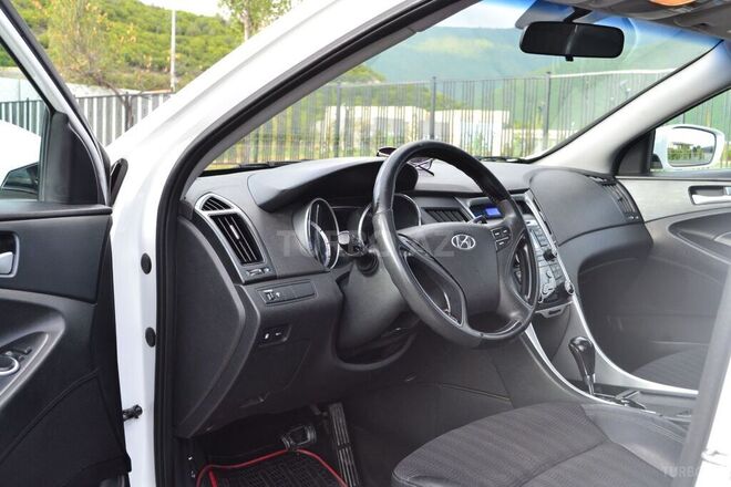 Hyundai Sonata 2010, 168,000 km - 2.4 л - Şəki