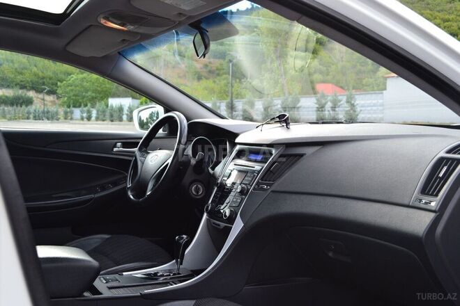 Hyundai Sonata 2010, 168,000 km - 2.4 л - Şəki