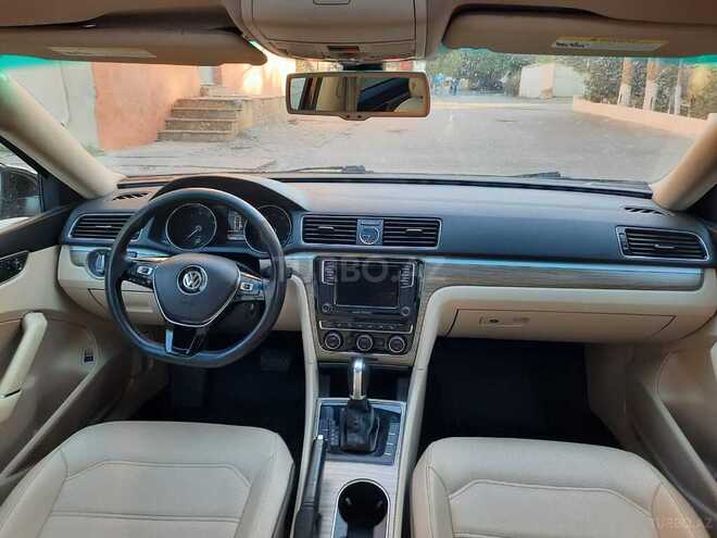 Volkswagen Passat 2016, 121,200 km - 1.8 l - Sumqayıt
