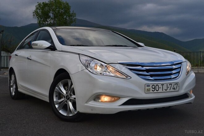 Hyundai Sonata 2010, 168,000 km - 2.4 л - Şəki