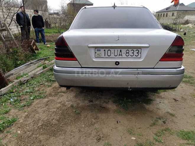 Mercedes C 220 1997, 350,000 km - 2.2 l - Bakı